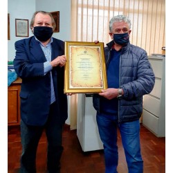 Claudio Silva recebe Título de Cidadão Honorário de Campo Largo